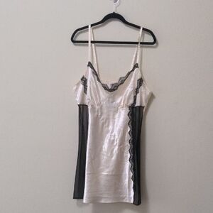 Cacique Cream Elegant Black Lace Trim Chemise